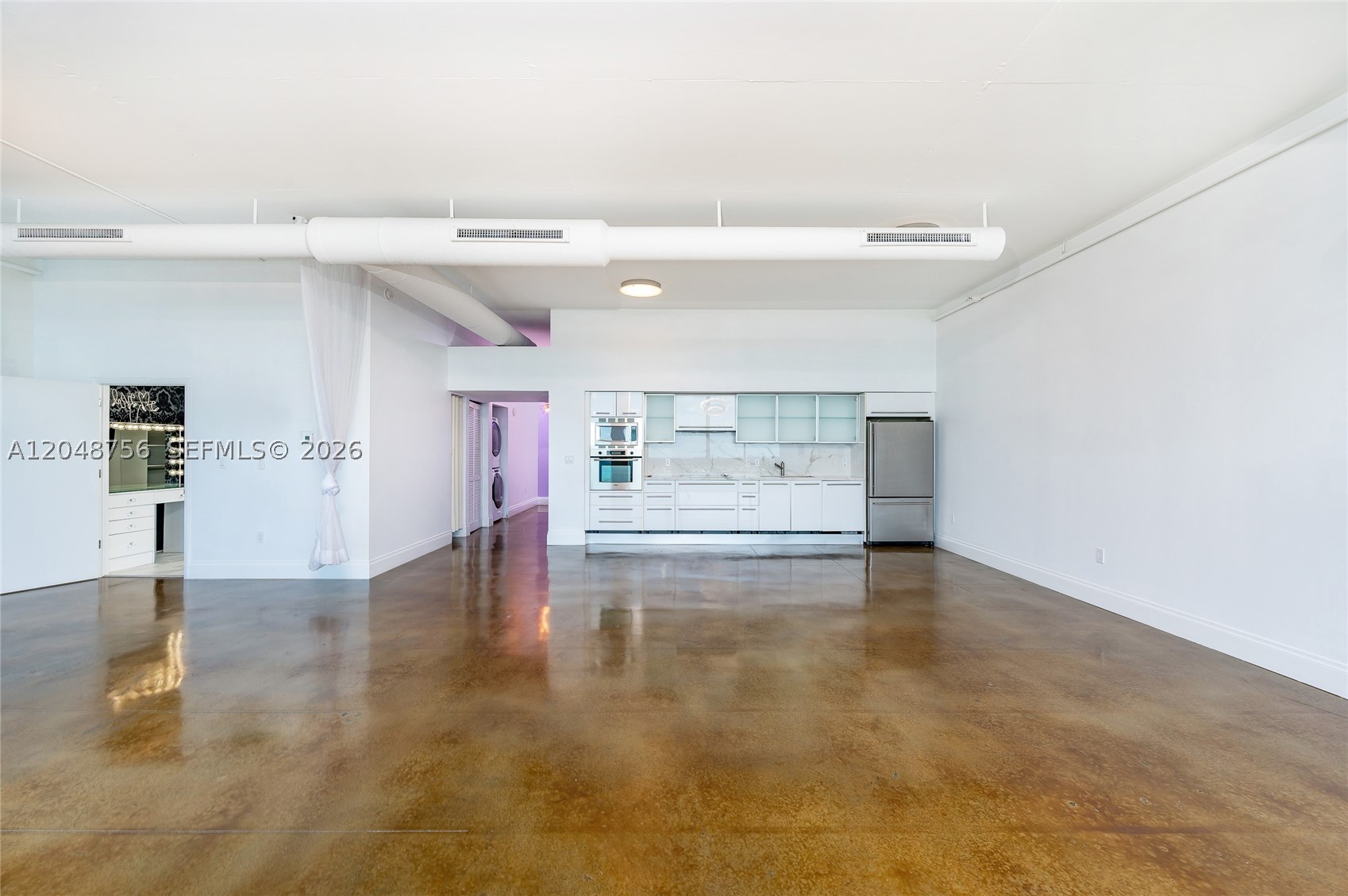 SPACE 01 CONDO - Residential Lease