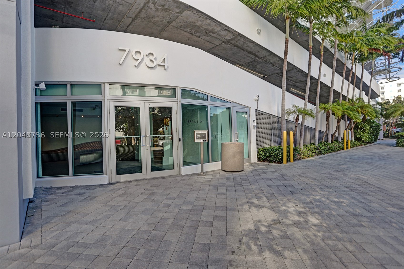 SPACE 01 CONDO - Residential Lease