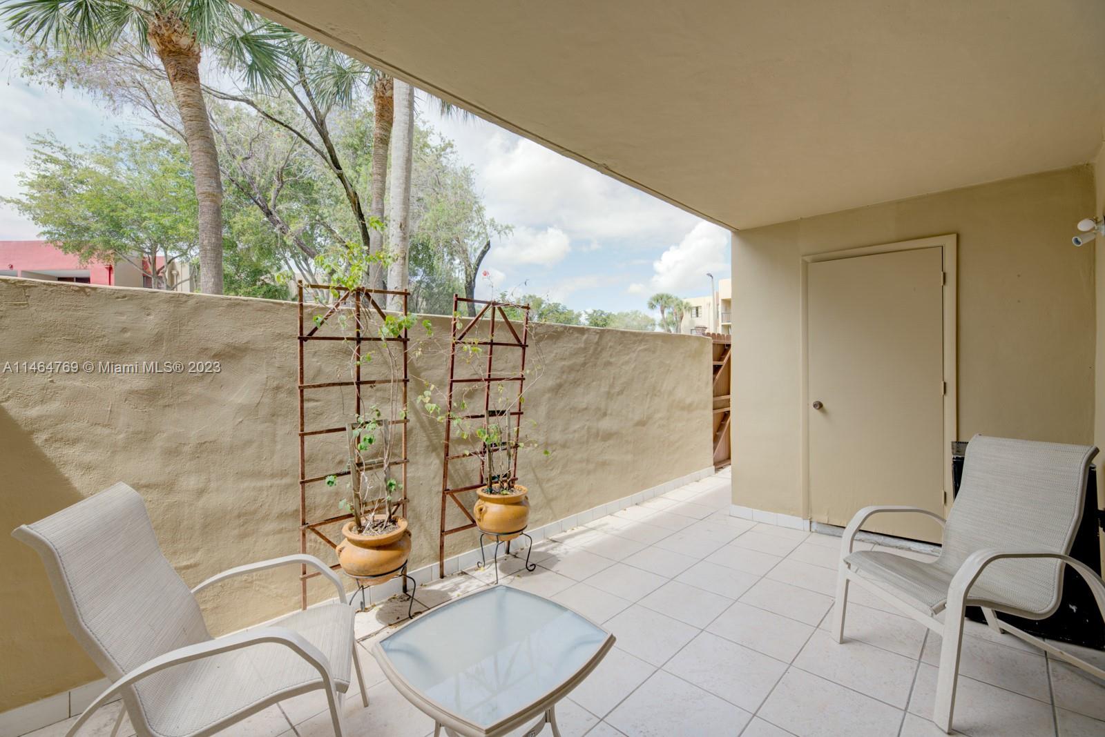 GARDENS OF KENDALL SO CON - Residential Lease