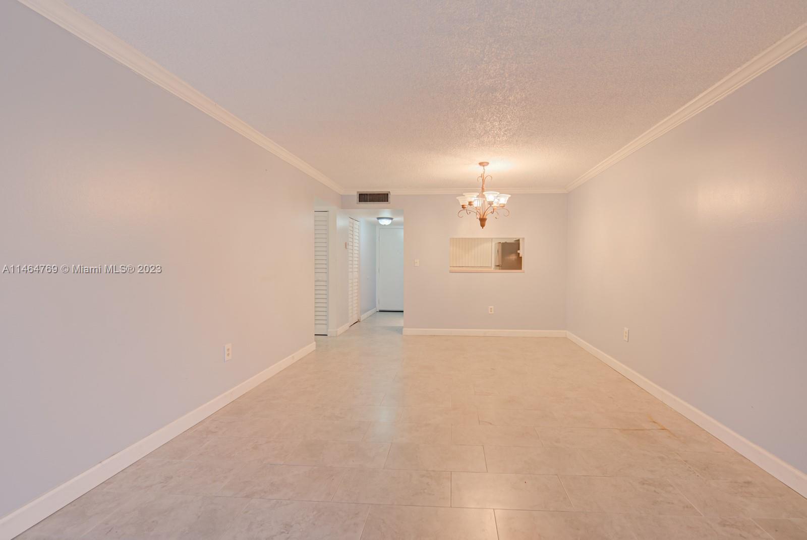GARDENS OF KENDALL SO CON - Residential Lease
