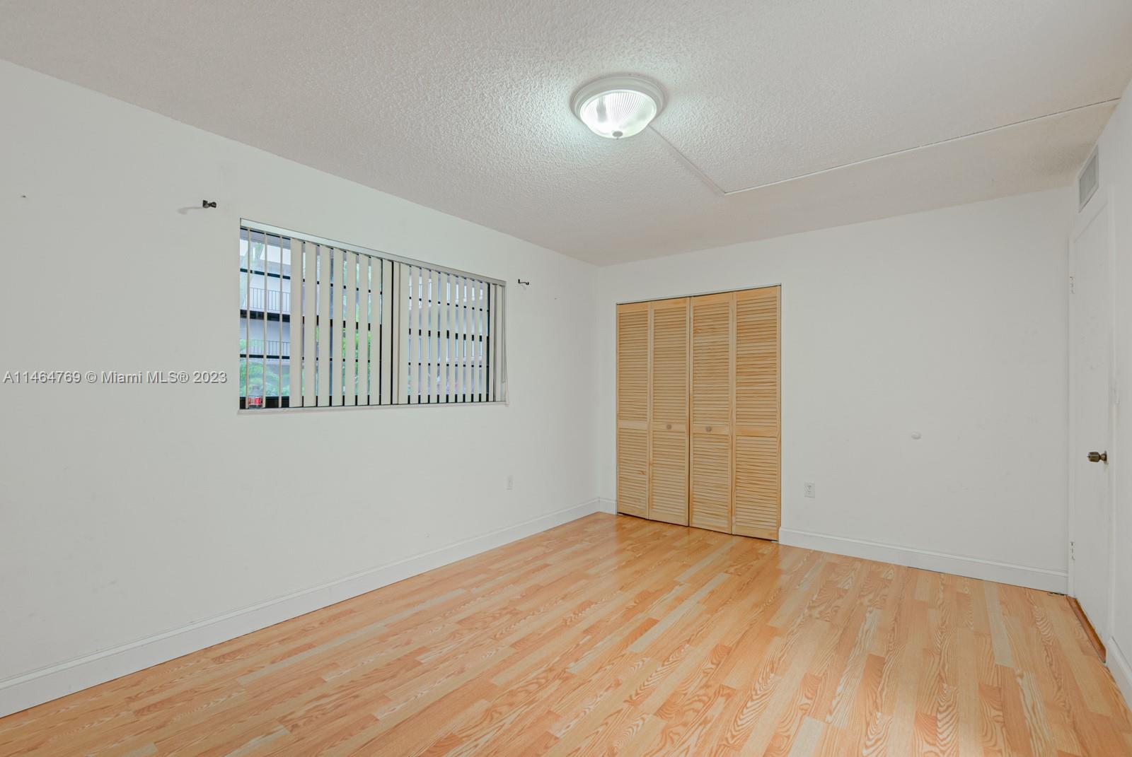 GARDENS OF KENDALL SO CON - Residential Lease