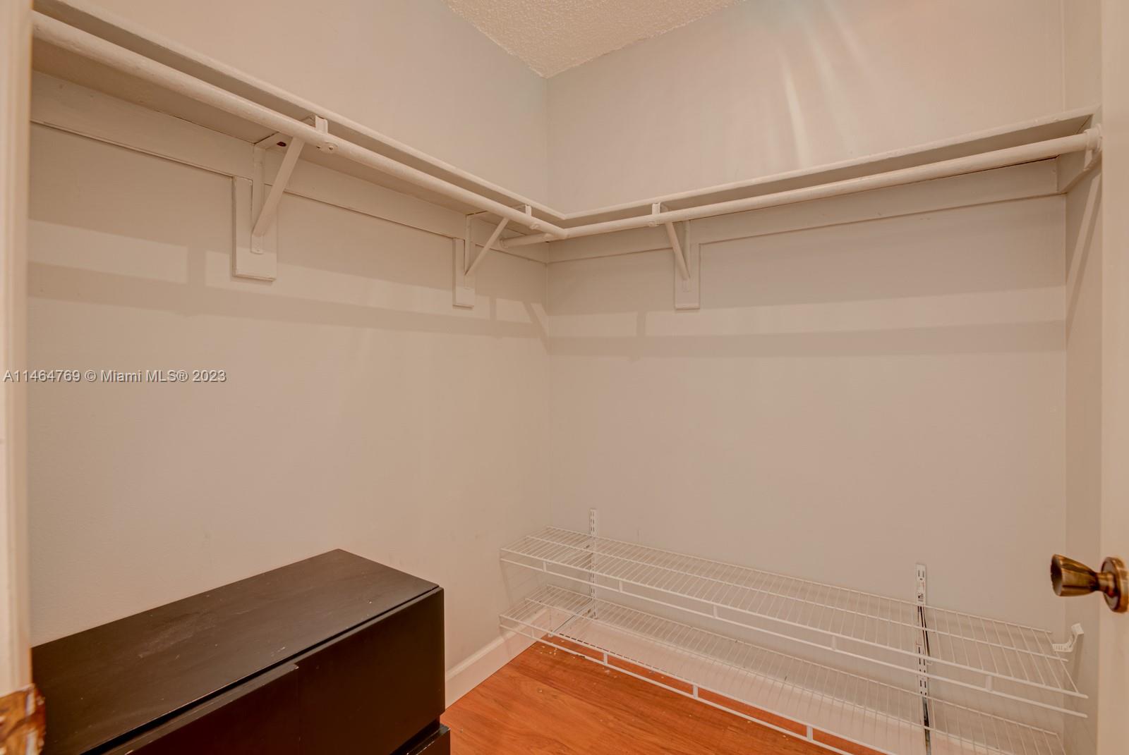 GARDENS OF KENDALL SO CON - Residential Lease