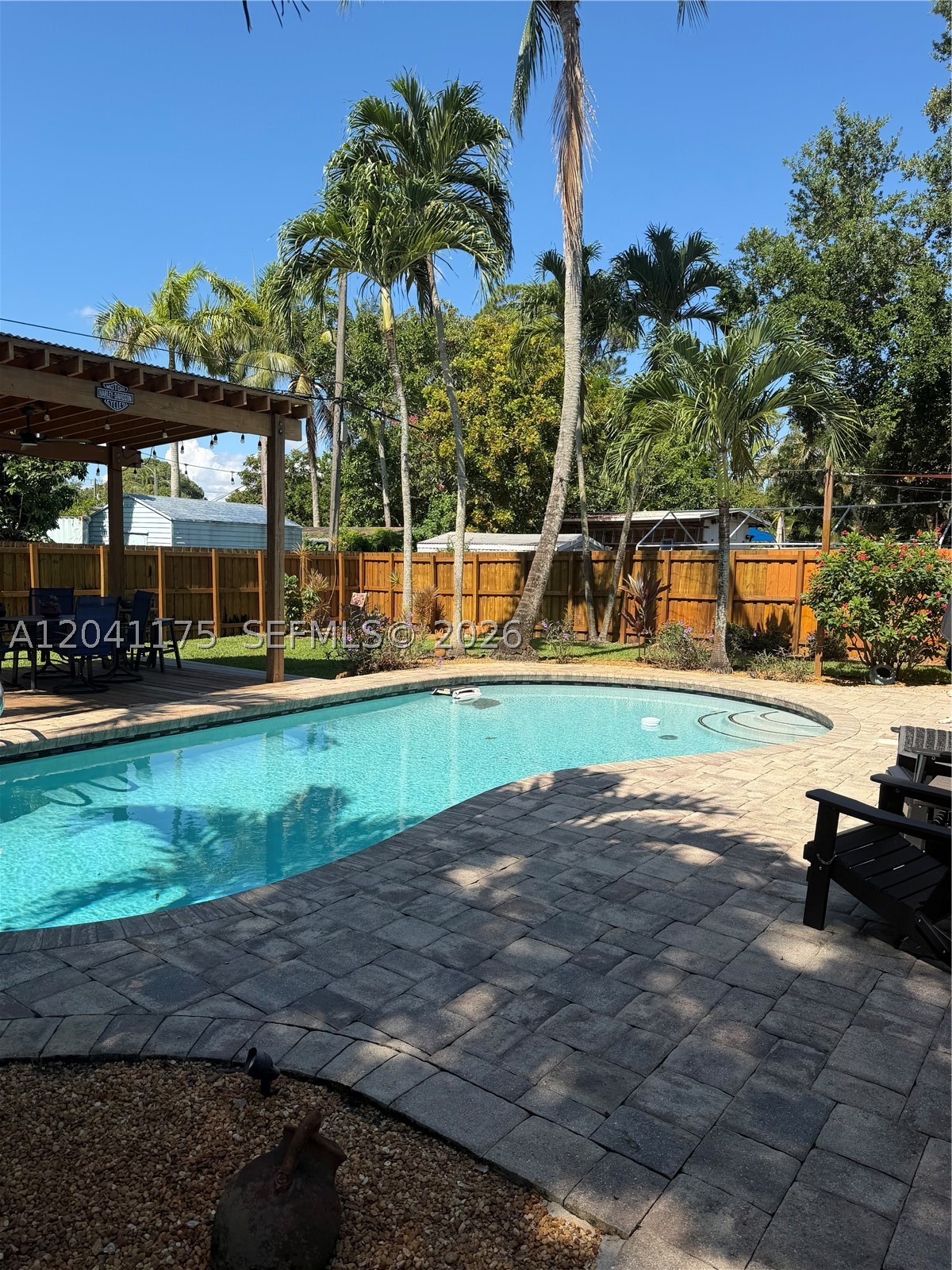 GILLCREST - Residential