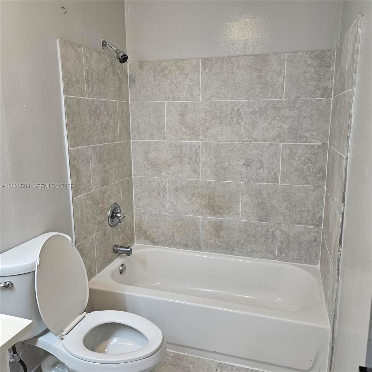 FOREST PARK 1ST ADDN - Residential Lease