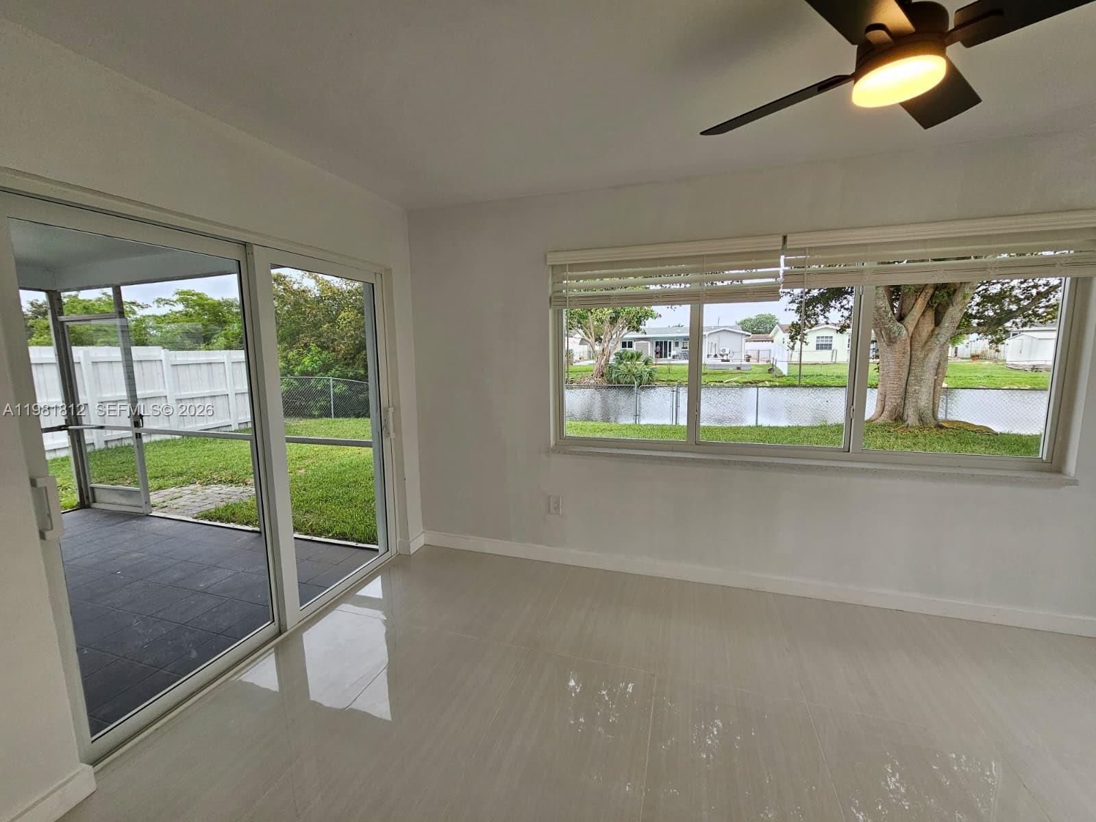 SUNRISE GOLF VILLAGE SEC - Residential