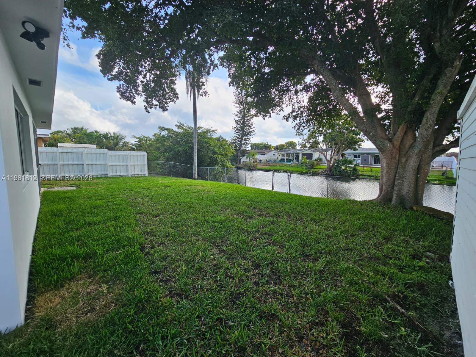 SUNRISE GOLF VILLAGE SEC - Residential