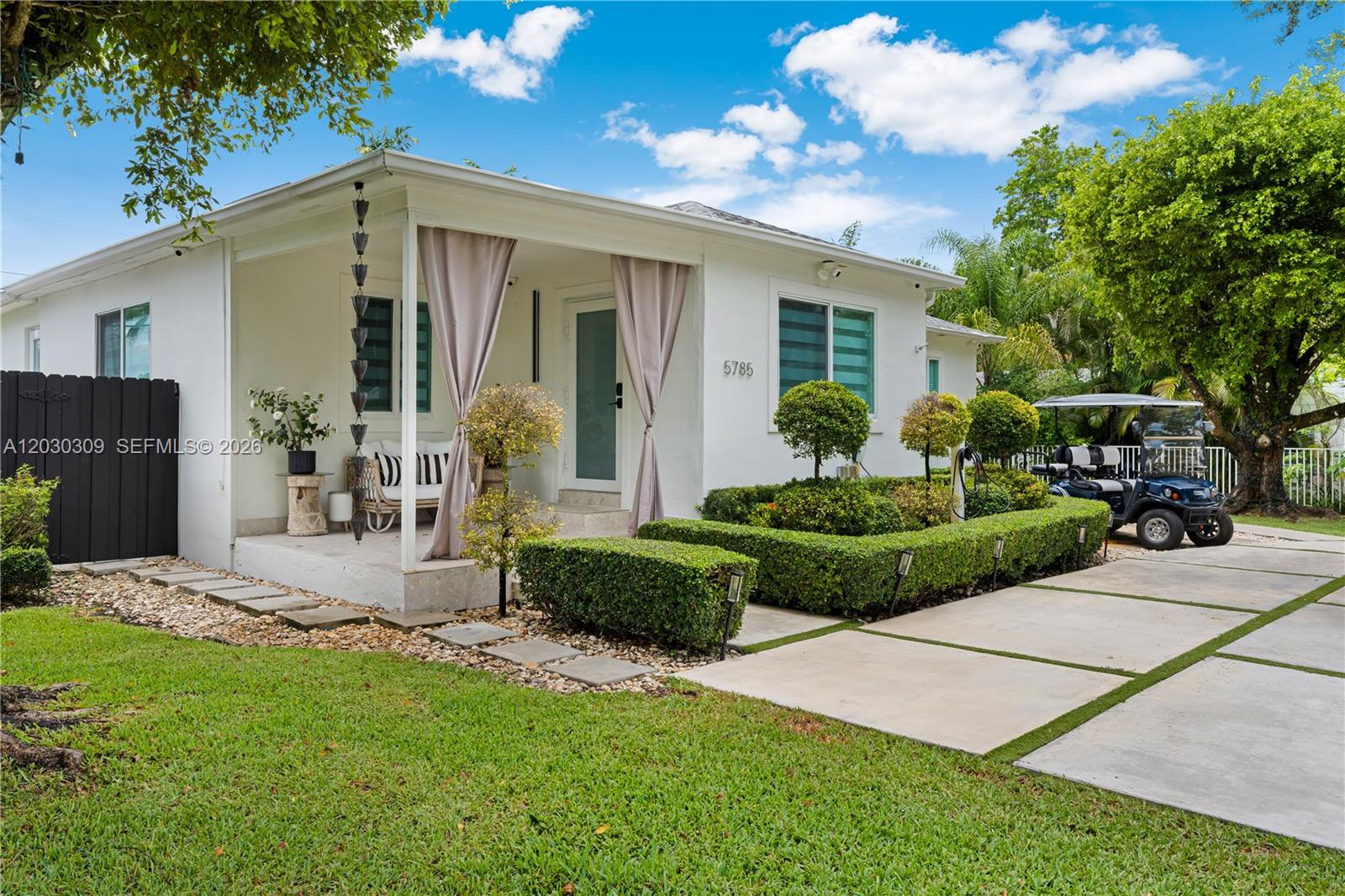 RIVIERA ESTS - Residential