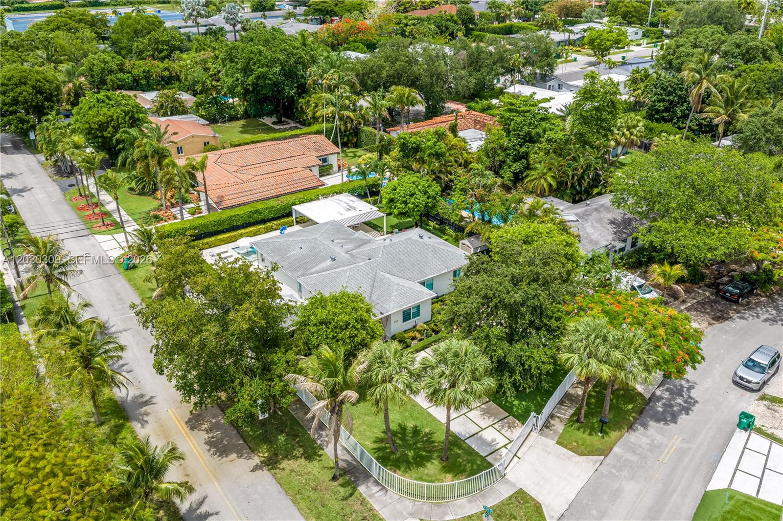 RIVIERA ESTS - Residential