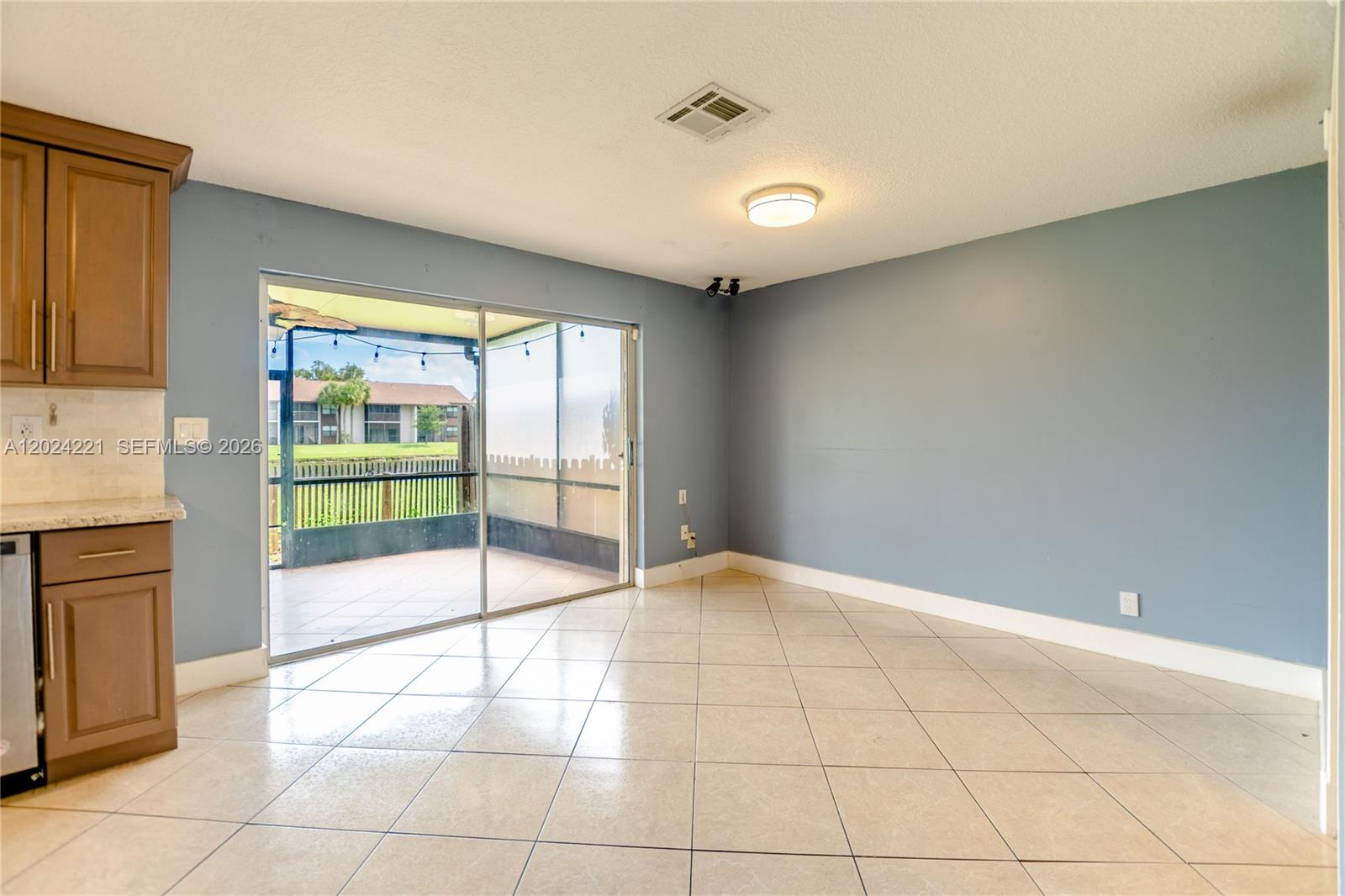 WELLEBY UNIT THIRTEEN - Residential
