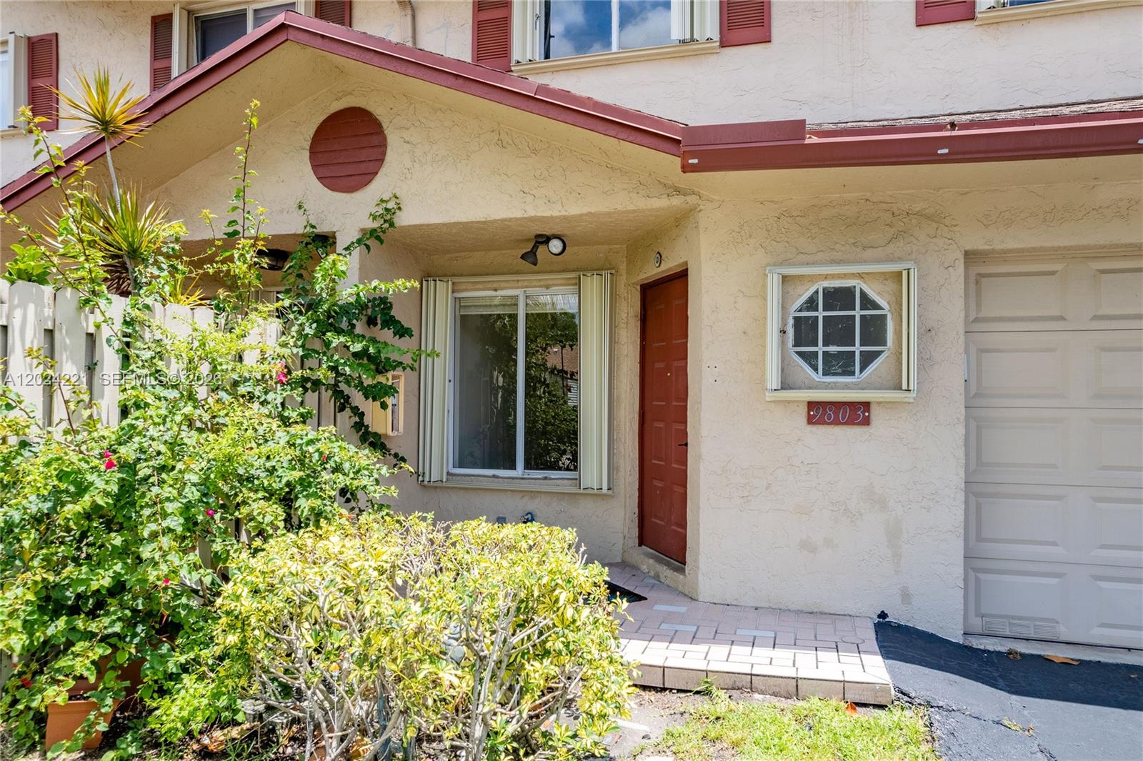 WELLEBY UNIT THIRTEEN - Residential