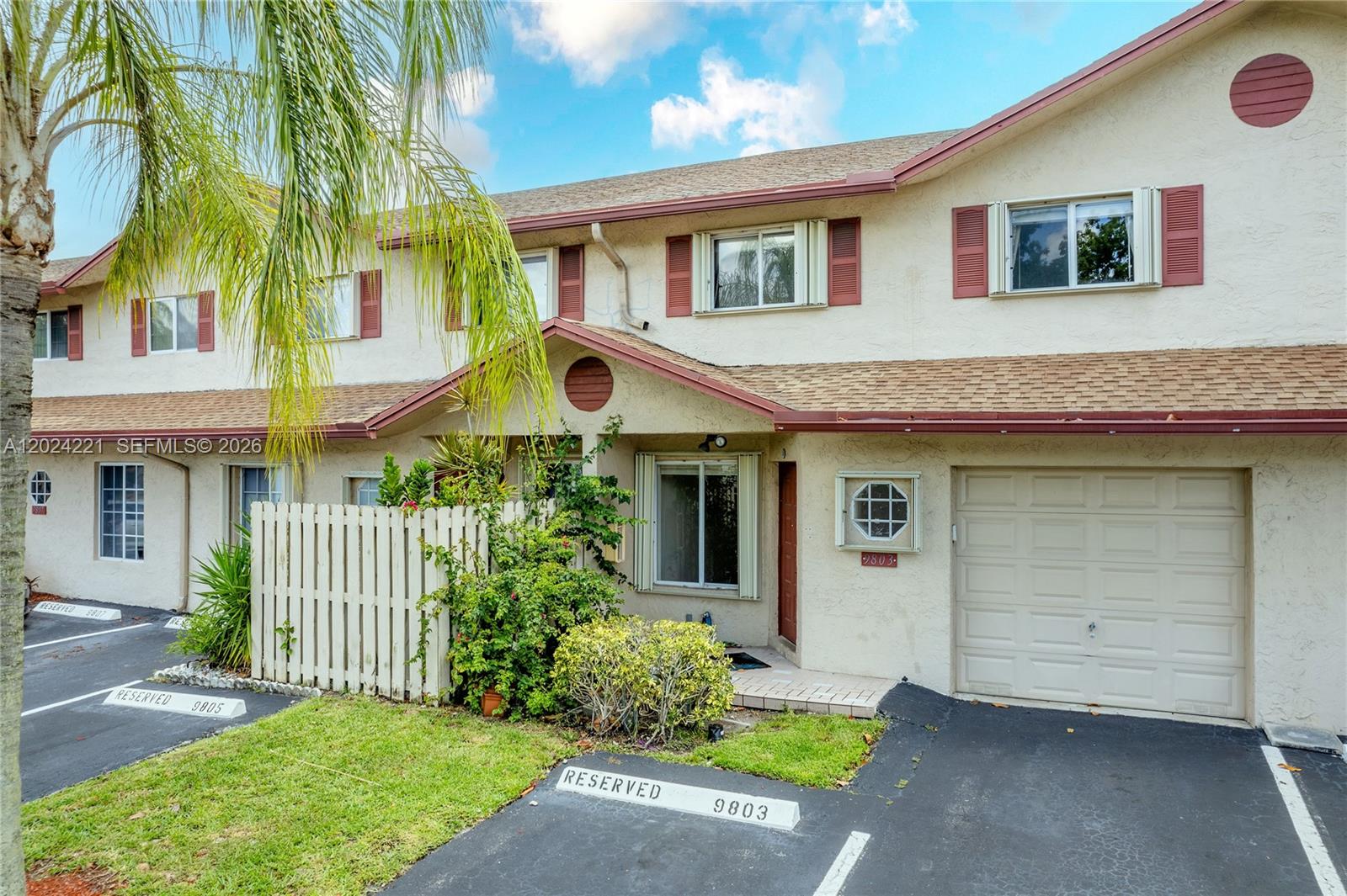 WELLEBY UNIT THIRTEEN - Residential
