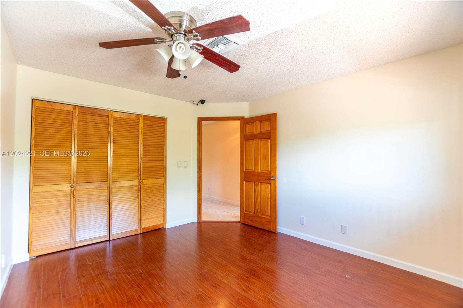 WELLEBY UNIT THIRTEEN - Residential