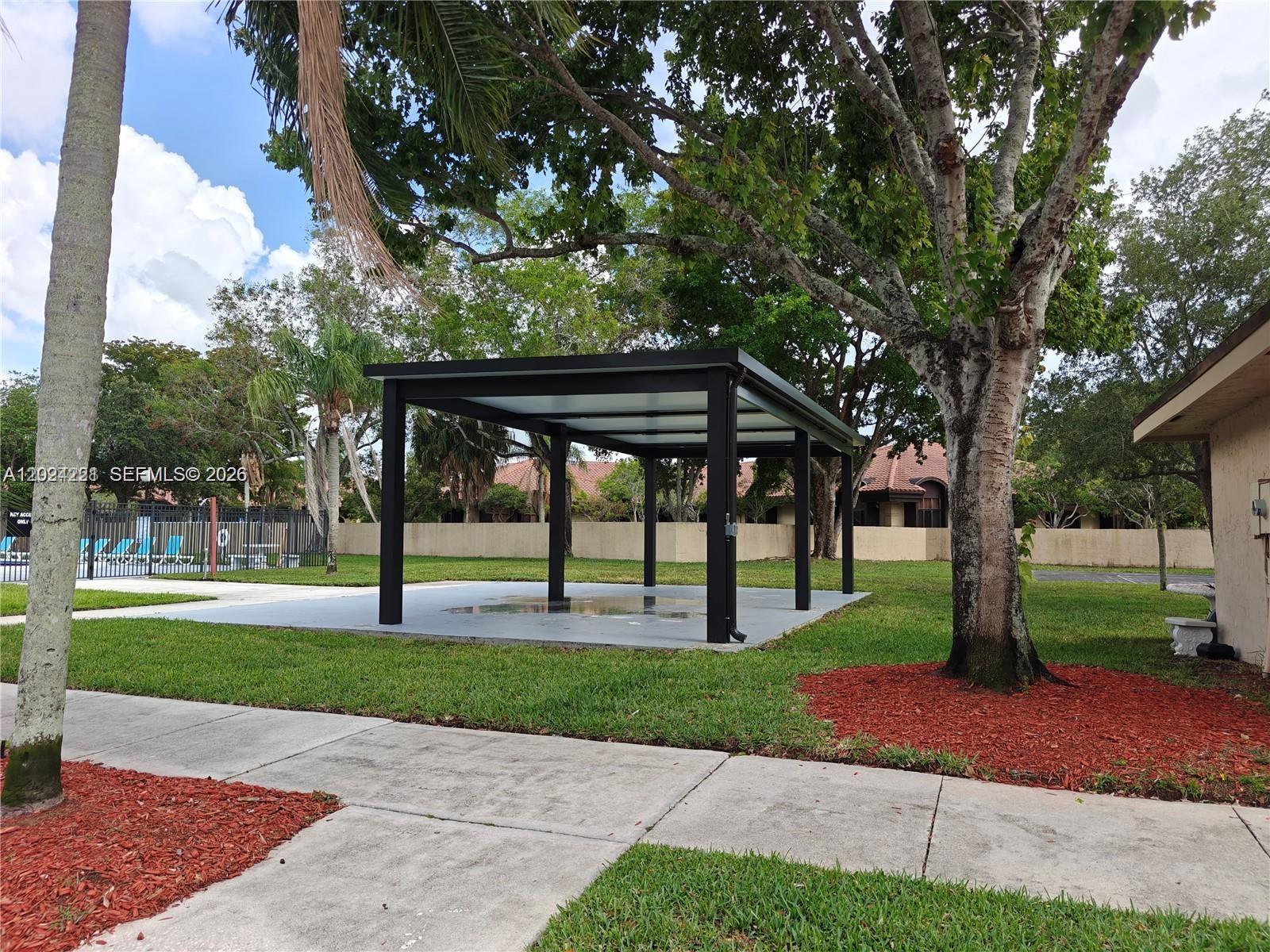 WELLEBY UNIT THIRTEEN - Residential