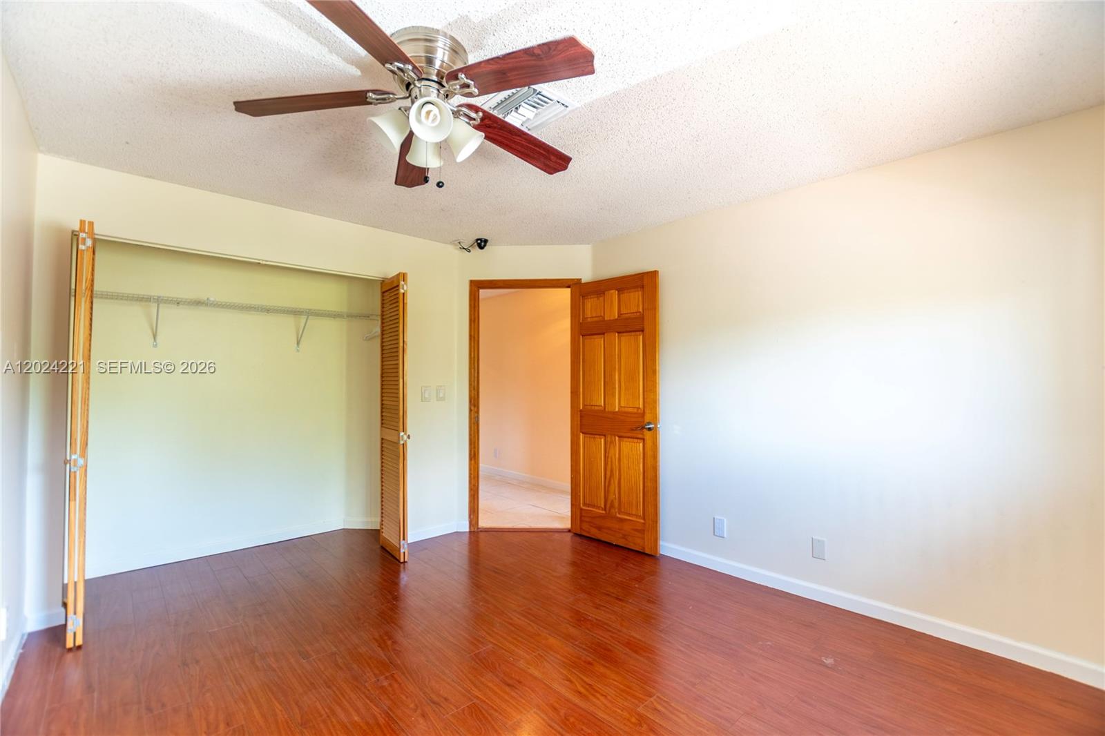 WELLEBY UNIT THIRTEEN - Residential