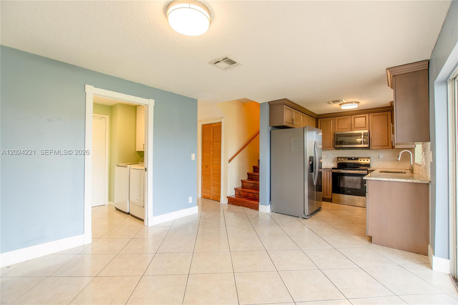 WELLEBY UNIT THIRTEEN - Residential
