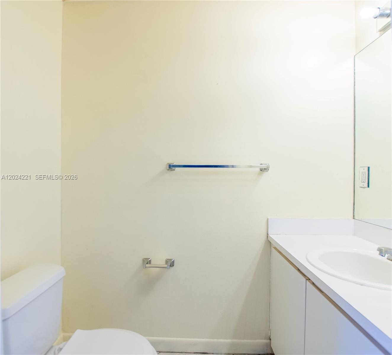 WELLEBY UNIT THIRTEEN - Residential