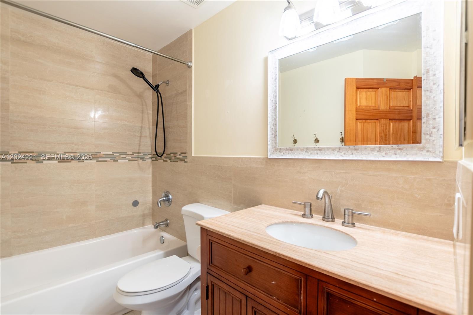 WELLEBY UNIT THIRTEEN - Residential