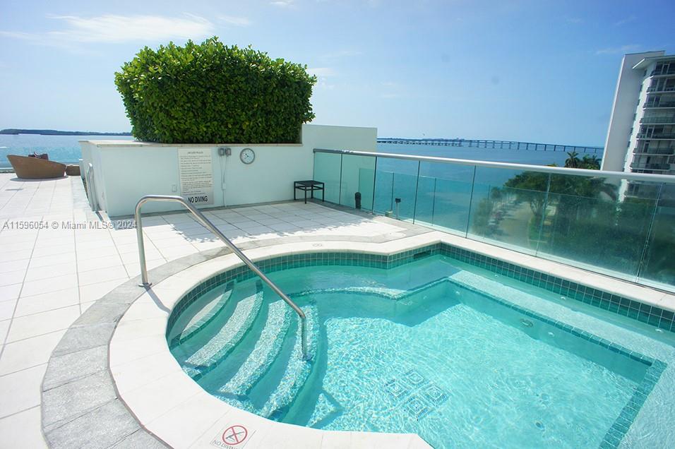 JADE RESIDENCES AT BRICKE - Residential Lease