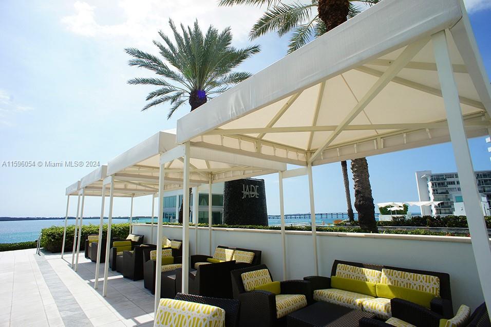 JADE RESIDENCES AT BRICKE - Residential Lease