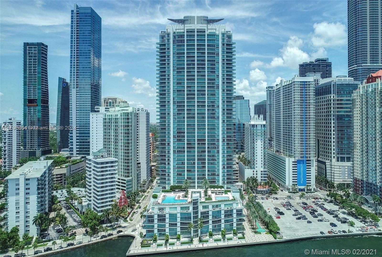 JADE RESIDENCES AT BRICKE - Residential Lease