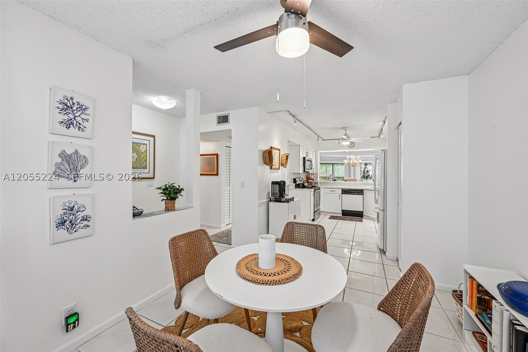 FAIRFAX CONDOMINIUM - Residential