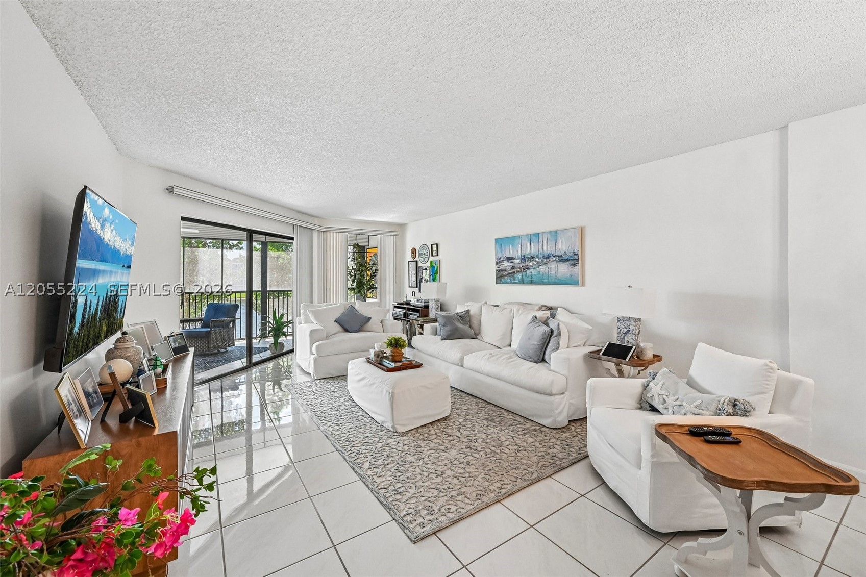 FAIRFAX CONDOMINIUM - Residential