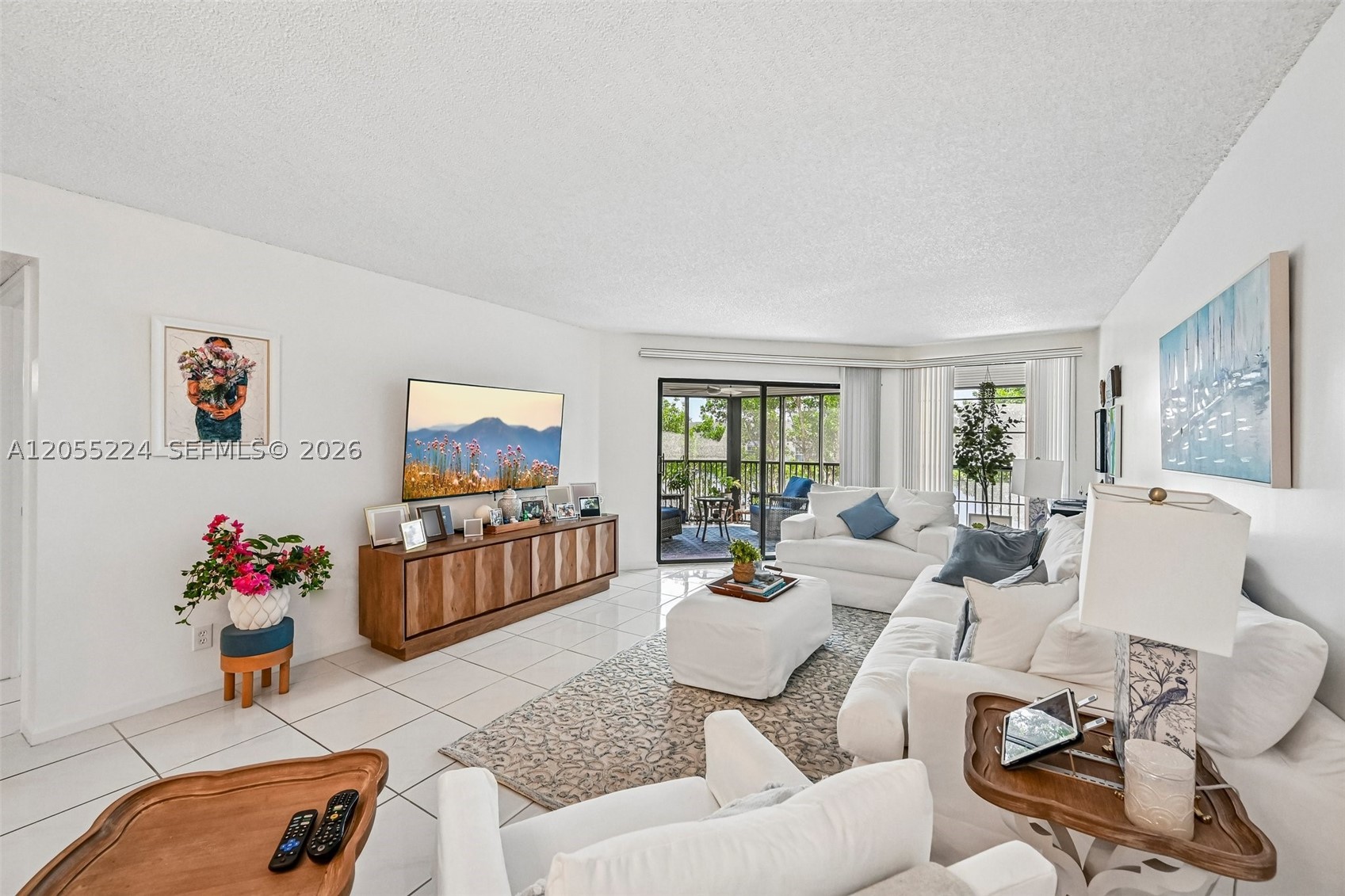 FAIRFAX CONDOMINIUM - Residential