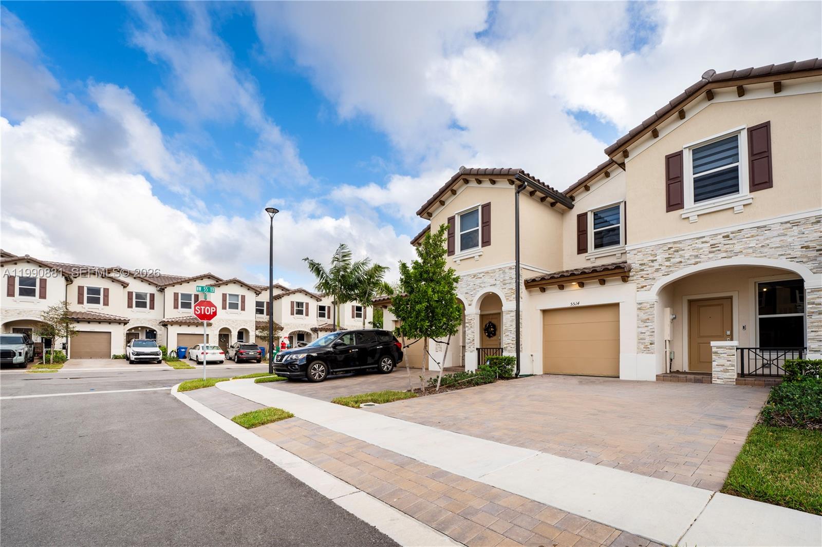 THIS IS A SPECTACULAR BRAND NEW TOWNHOME, 3 BEEDROOMS / 2.5 BATHROOMS ,WITH 1 CAR GARAGE +CAR PARKING INFRRONT VILLA, IN THE HEART OF BROWARD -- CLOSE TO SHOPS , HIGHWAYS , SCHOOLS AND MORE . WIDE DRIVEWAY AND CAN PARK 3 CARS OUTSIDE . REALLY PRIVATE BACKYARD ; WASHER AND DRYER BRAND NEW , QUIET FAMILY COMMUNITY ,Don’t miss this magnificent townhouse in a gated community! Featuring 1,636 sqft of living space, this home includes an automatic garage door, zebra blinds, a lawn mower, and all brand-new appliances.HURRY !