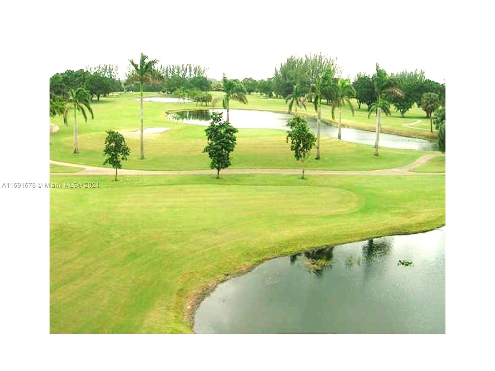 HOLLYBROOK GOLF AND - Residential