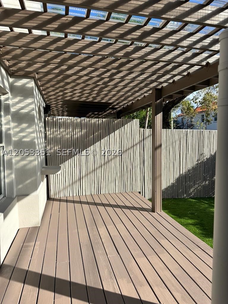 GARDEN SUB AMD PL - Residential Lease