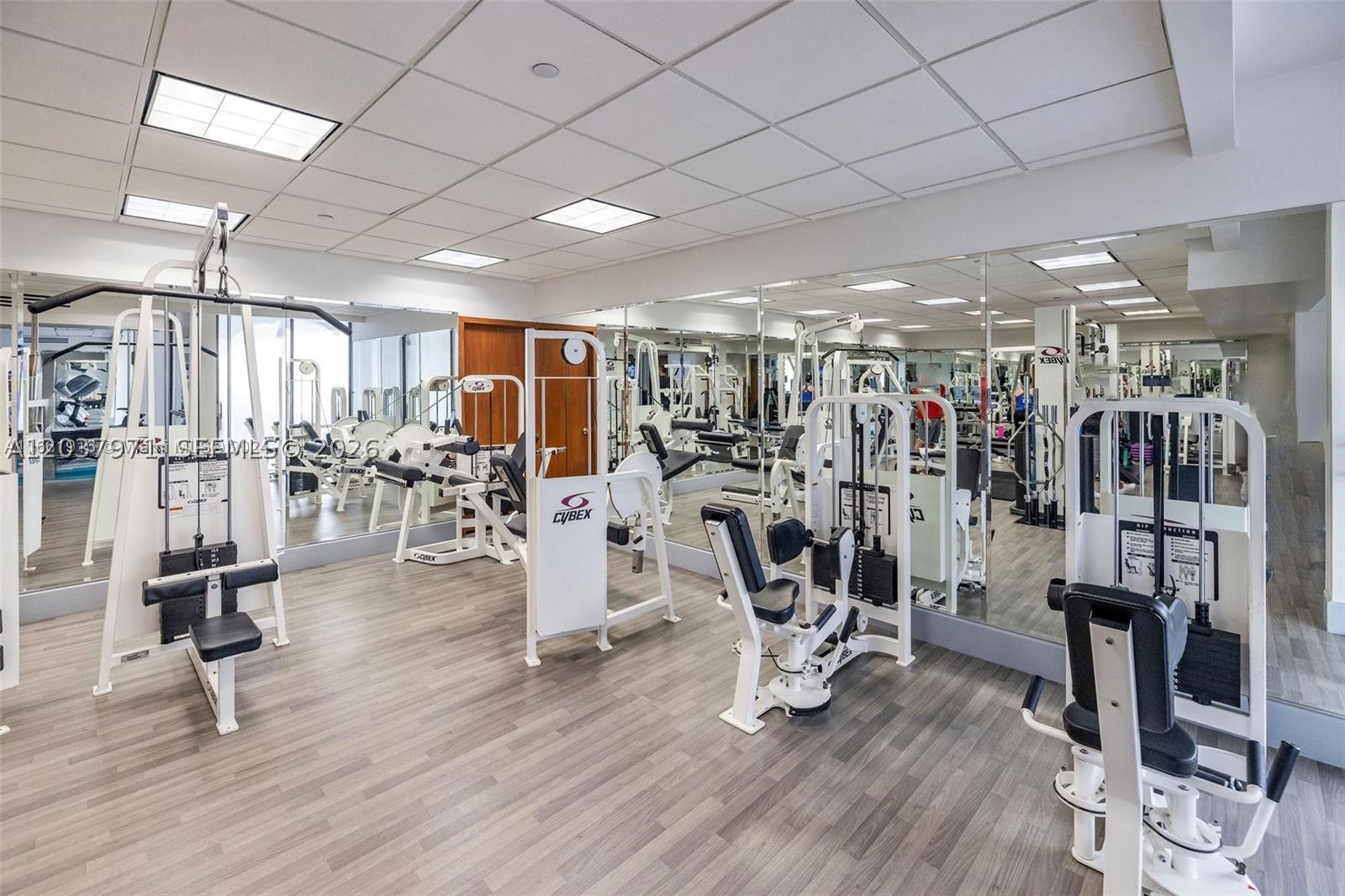 TURNBERRY ISLE CONDO - Residential Lease