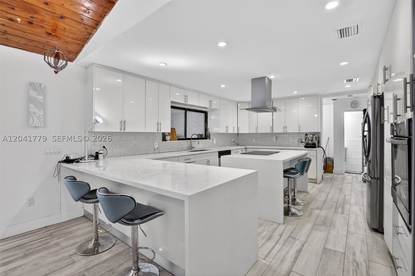 FLA FRUIT LANDS CO - Residential Income