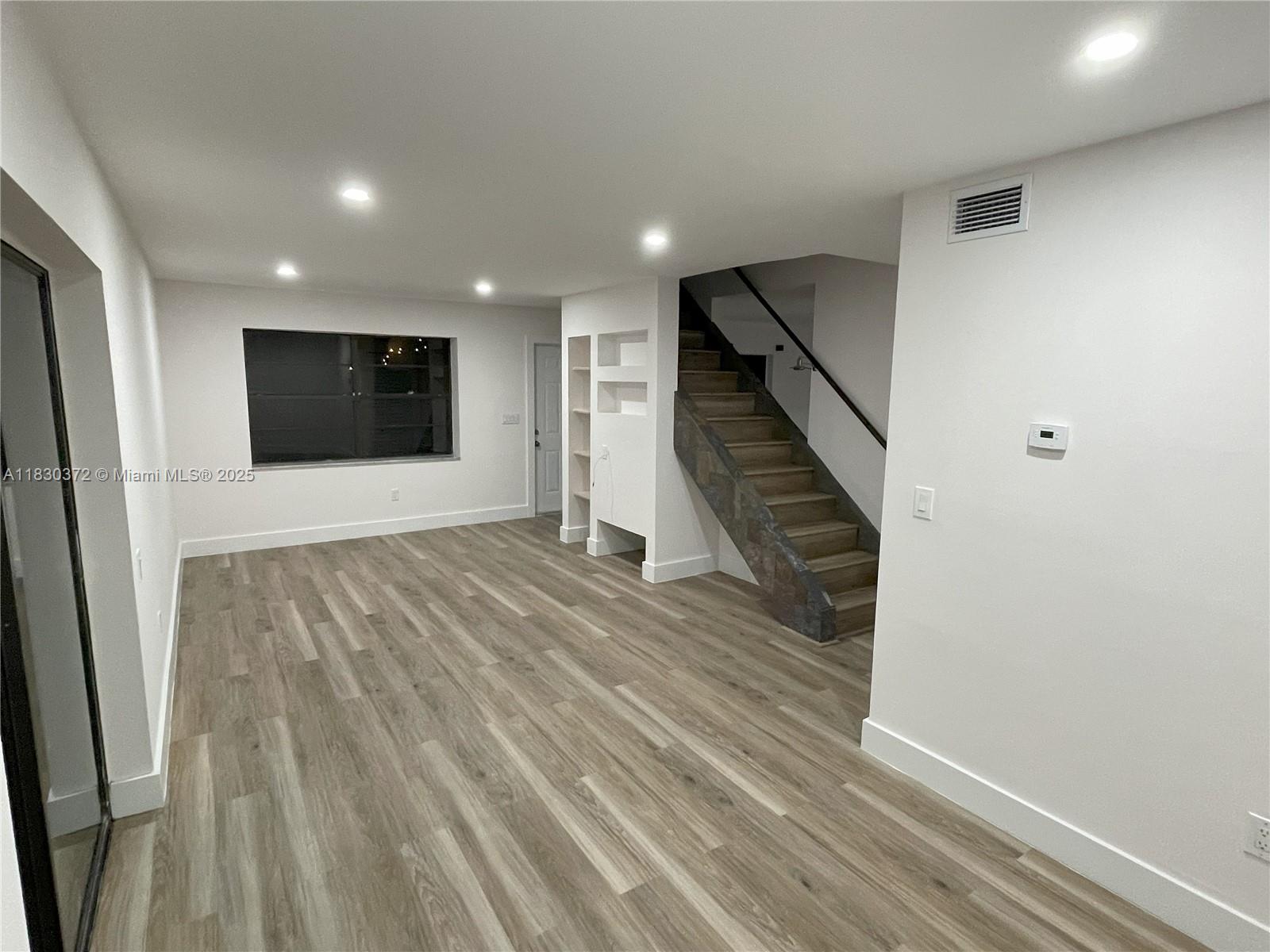 SNAPPER VILLAGE CONDO PHA - Residential Lease