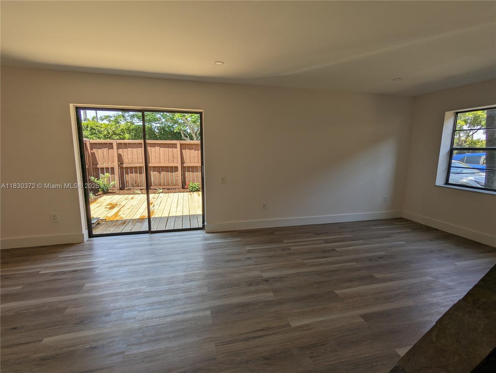 SNAPPER VILLAGE CONDO PHA - Residential Lease