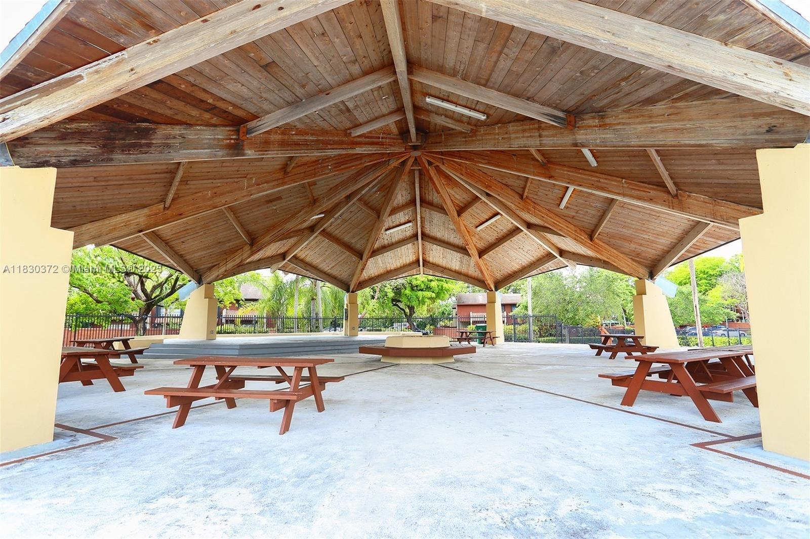 SNAPPER VILLAGE CONDO PHA - Residential Lease