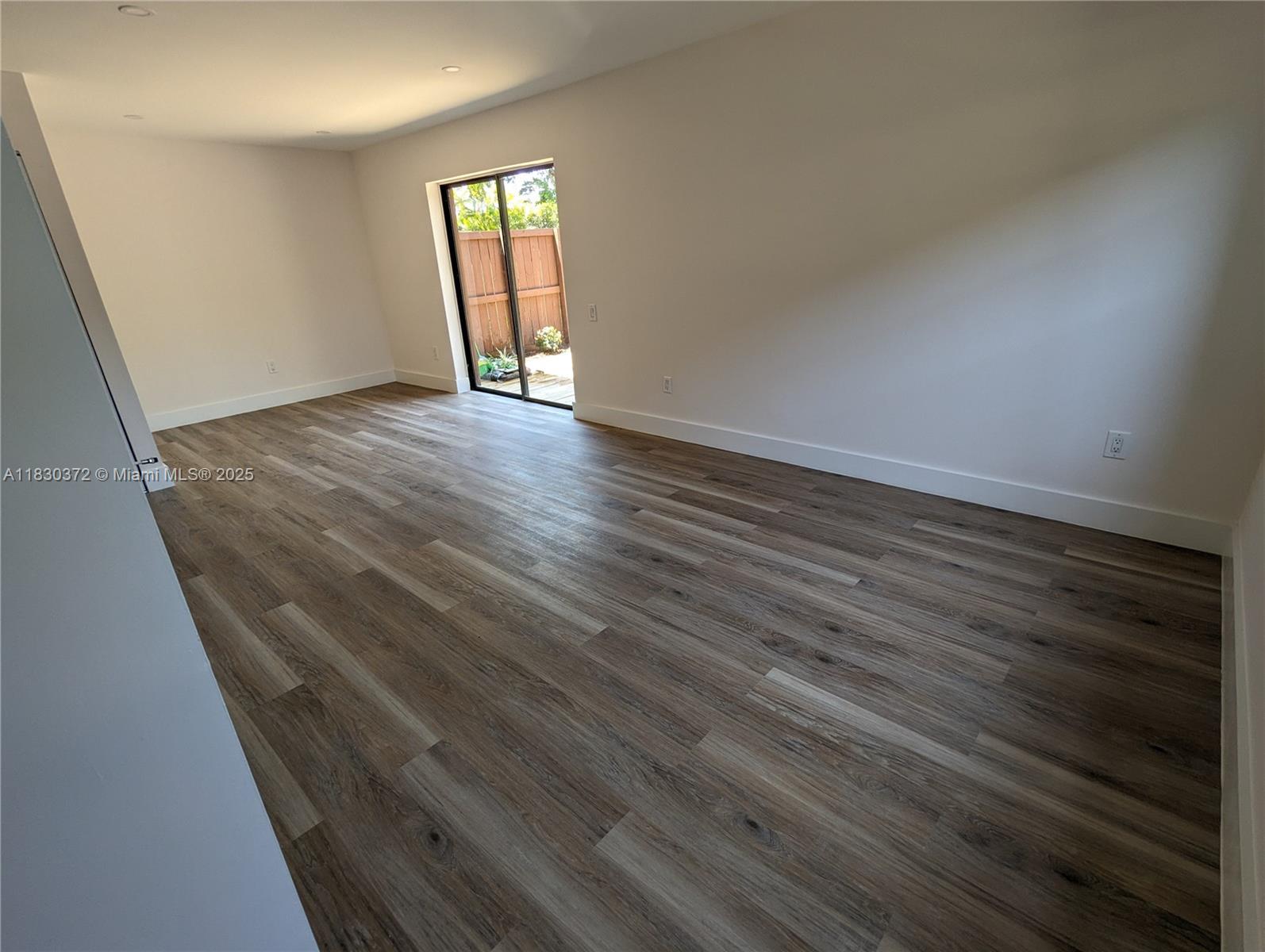 SNAPPER VILLAGE CONDO PHA - Residential Lease