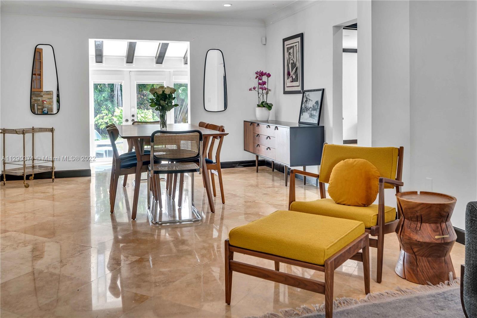 LAKE VIEW SUB - Residential Lease
