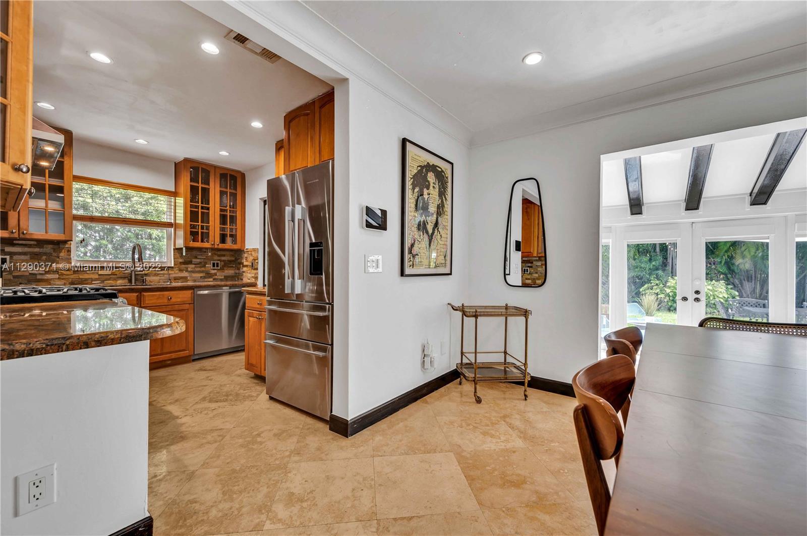 LAKE VIEW SUB - Residential Lease