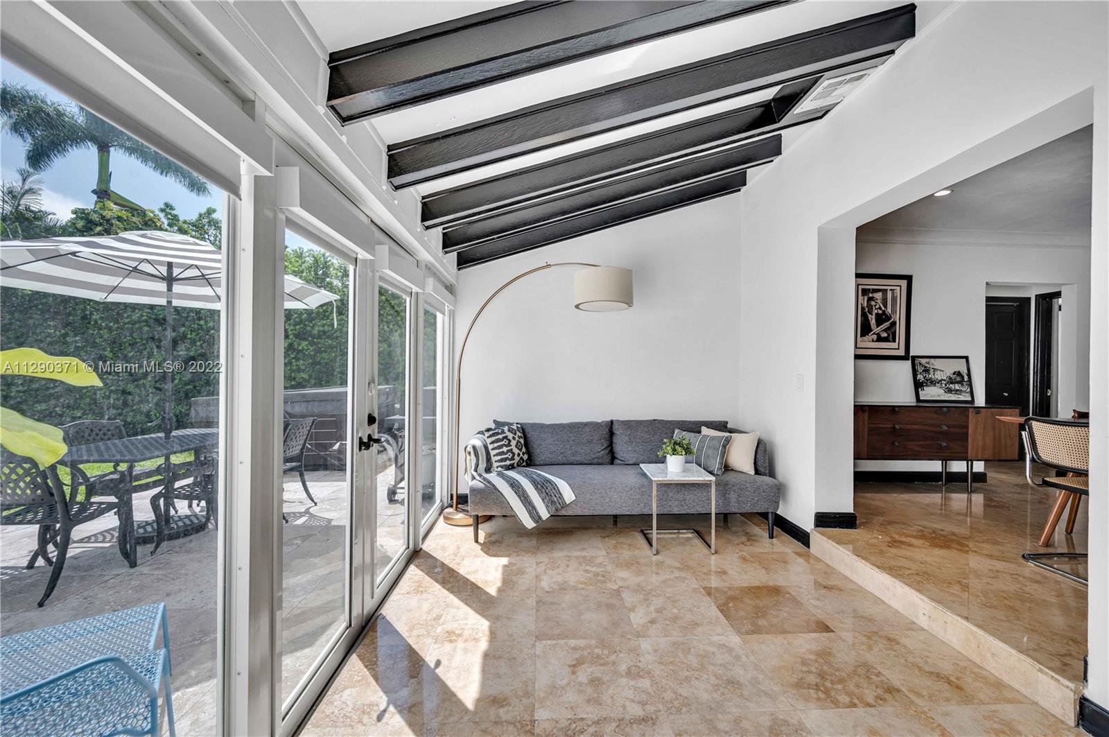 LAKE VIEW SUB - Residential Lease