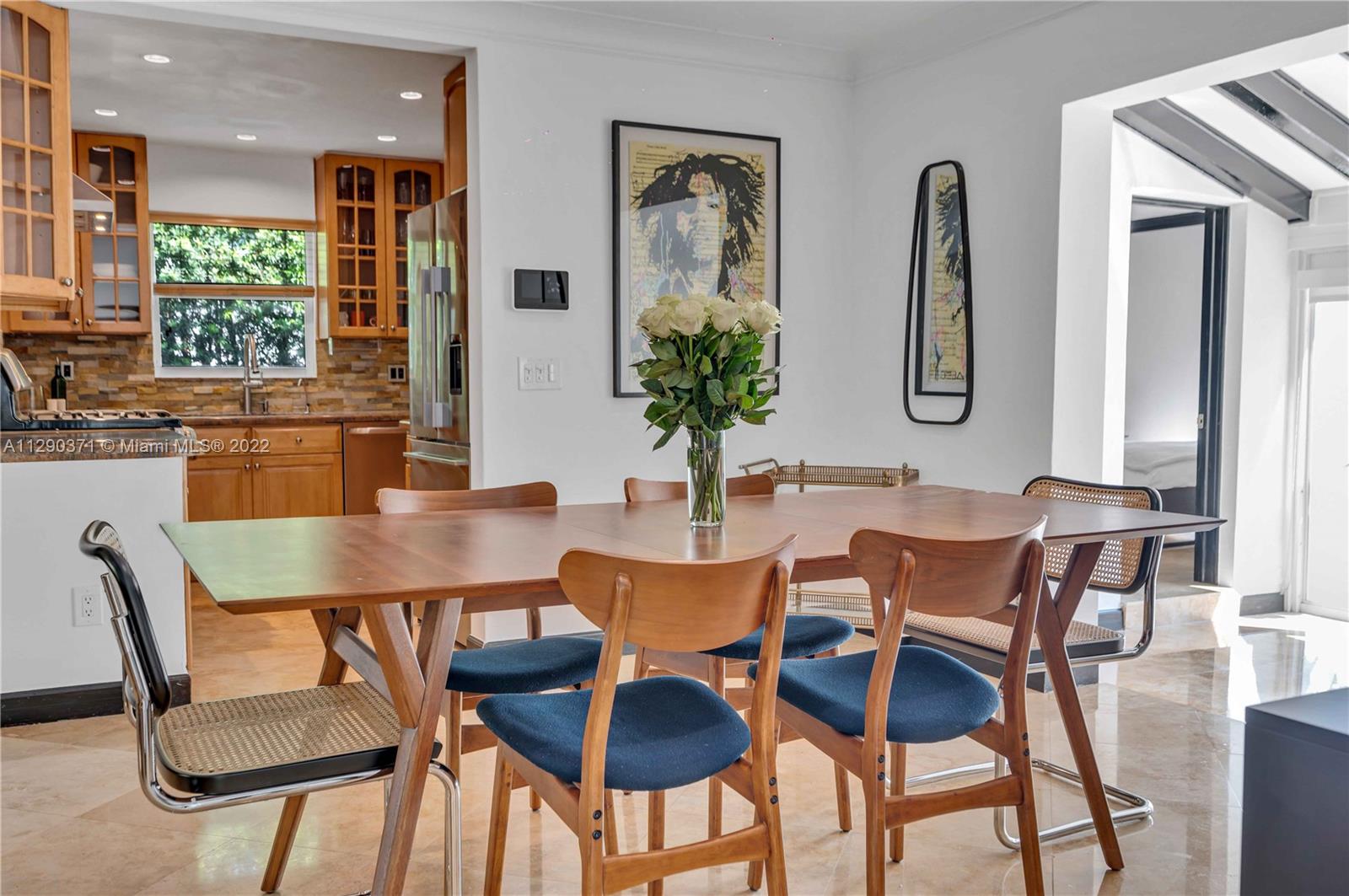LAKE VIEW SUB - Residential Lease