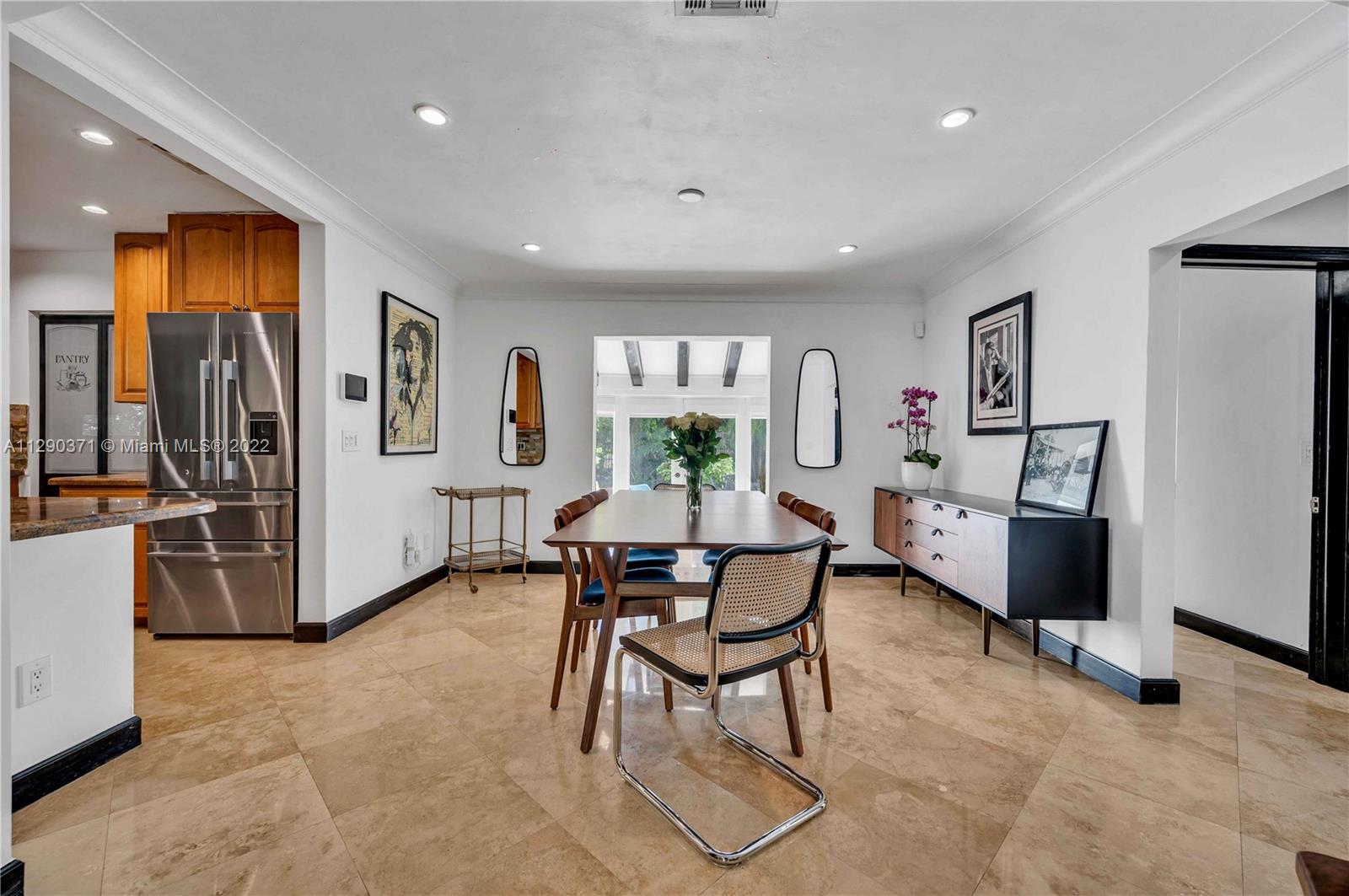 LAKE VIEW SUB - Residential Lease