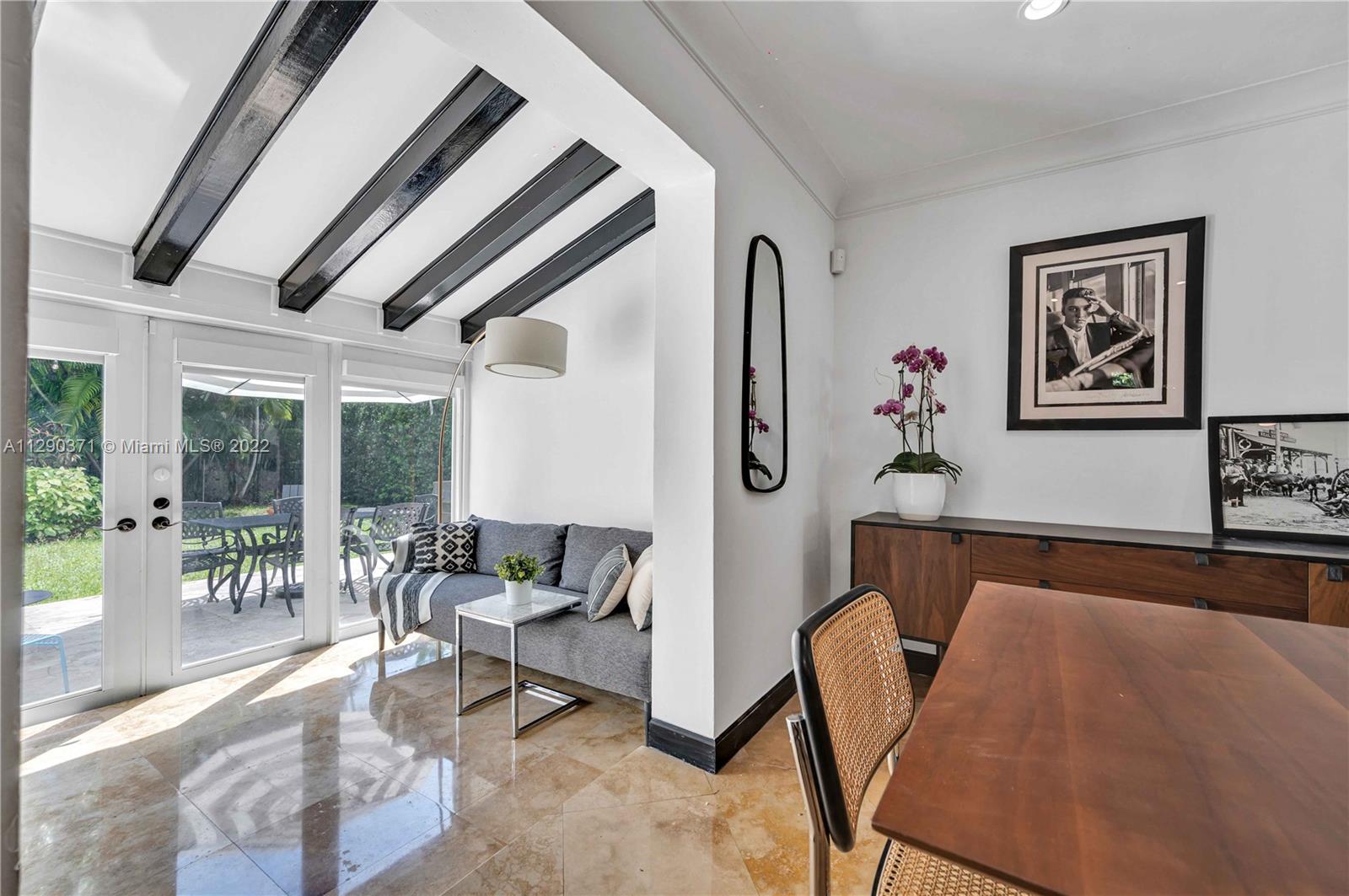LAKE VIEW SUB - Residential Lease