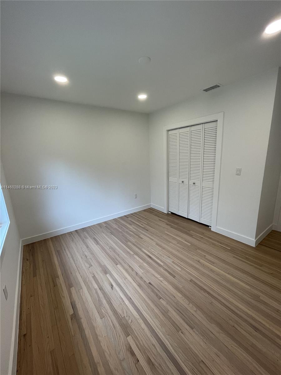 C GABLES RIVIERA SEC 12 - Residential Lease