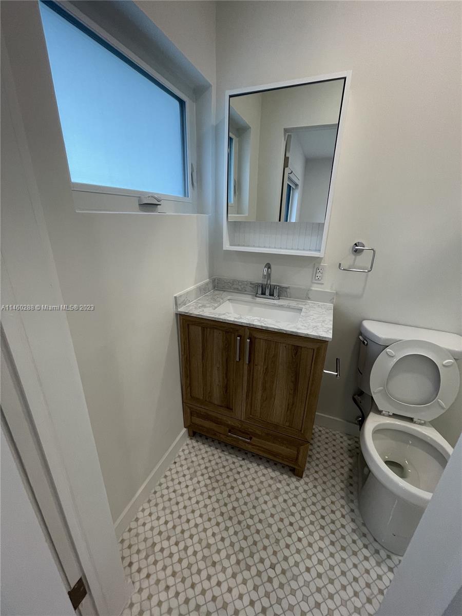 C GABLES RIVIERA SEC 12 - Residential Lease