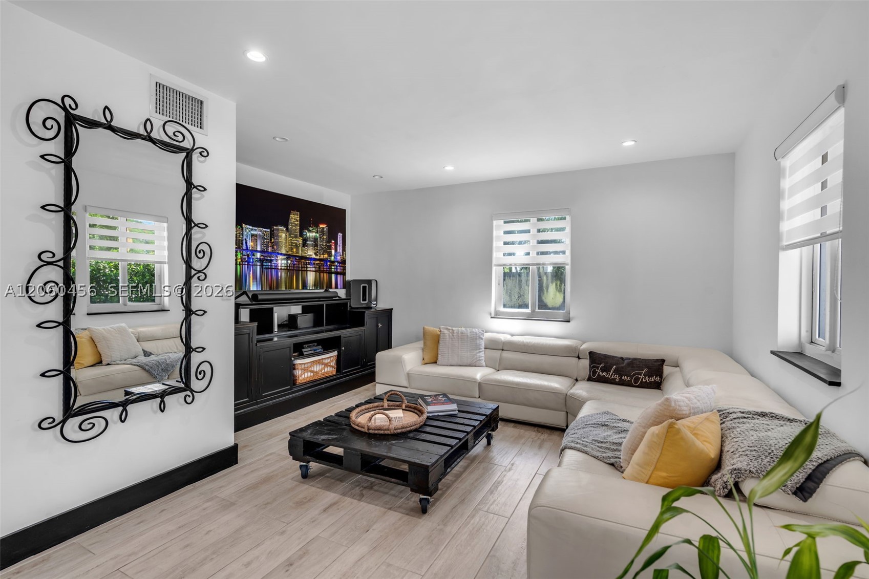 FLAGAMI 3 ADDN - Residential