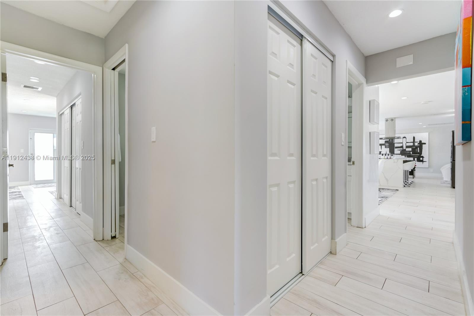 CORAL RIDGE ISLES - Residential
