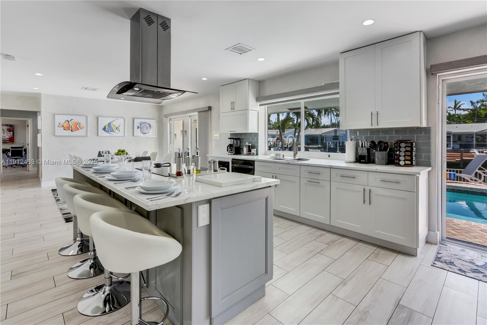 CORAL RIDGE ISLES - Residential