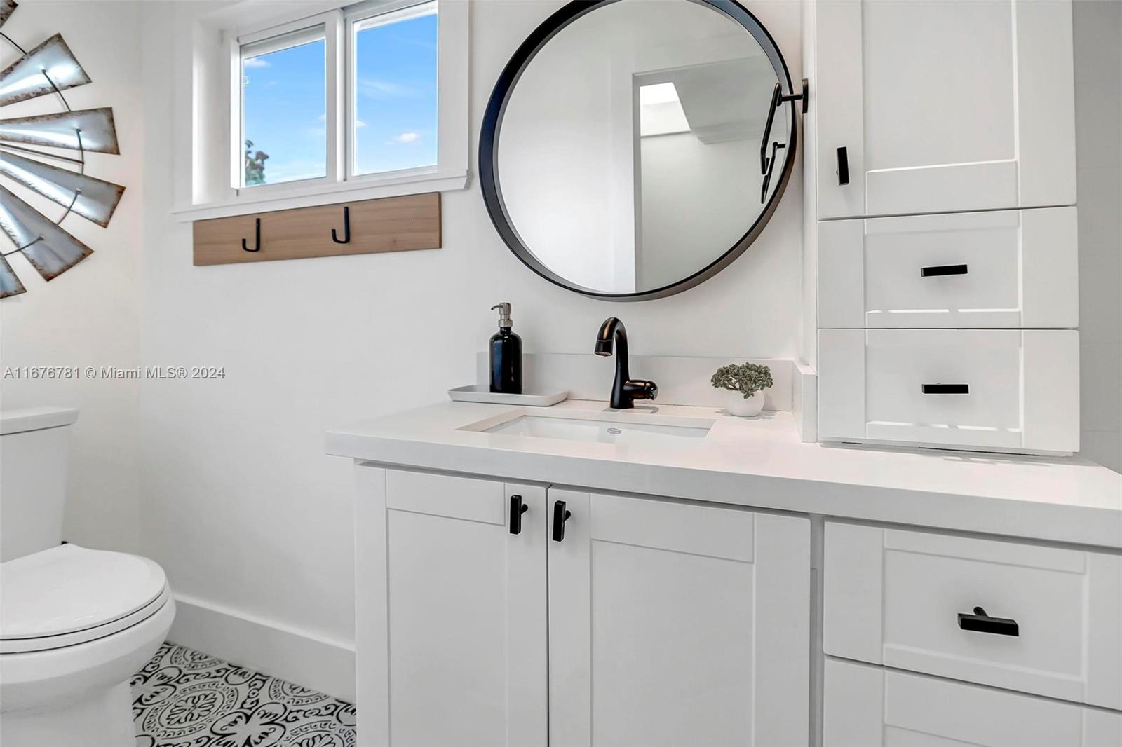 PALM SPRINGS NORTH SEC D - Residential Lease