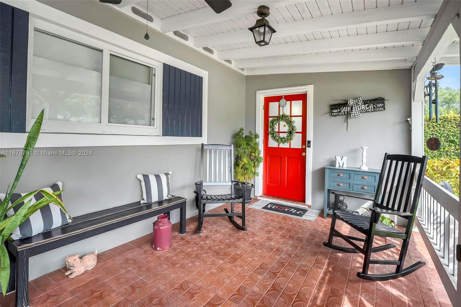 PALM SPRINGS NORTH SEC D - Residential Lease