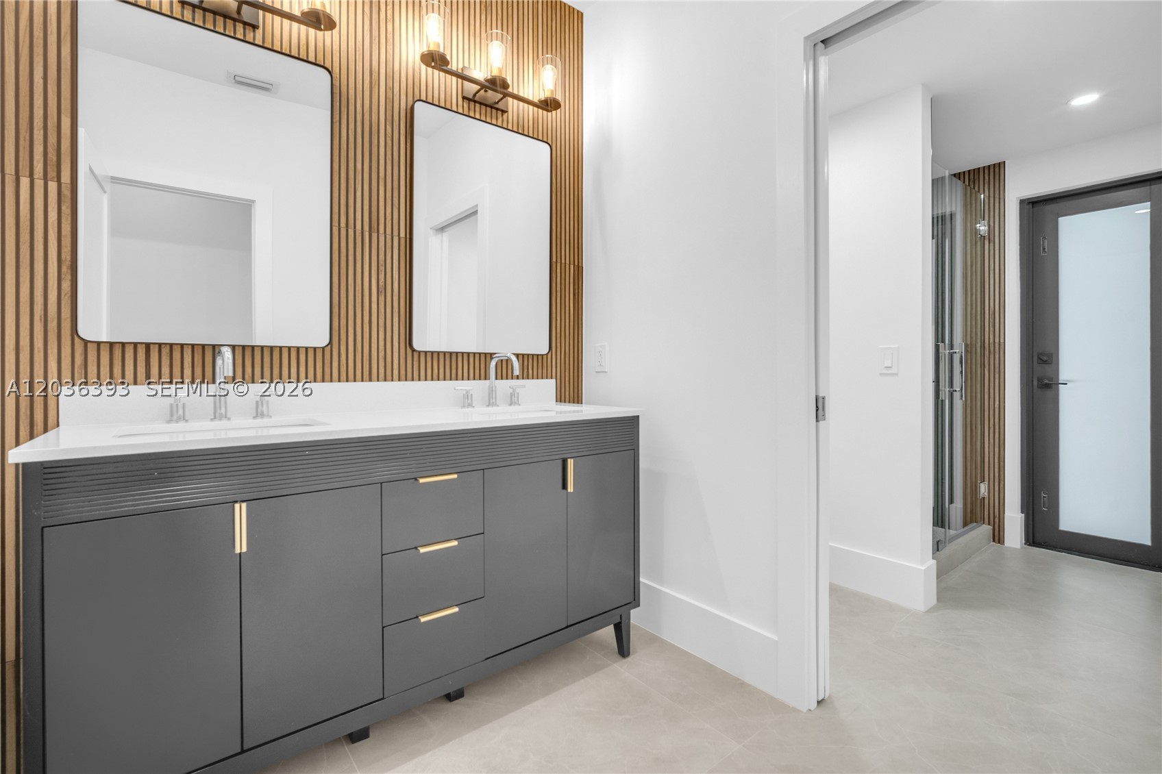 SILVER PALM CITY - Residential